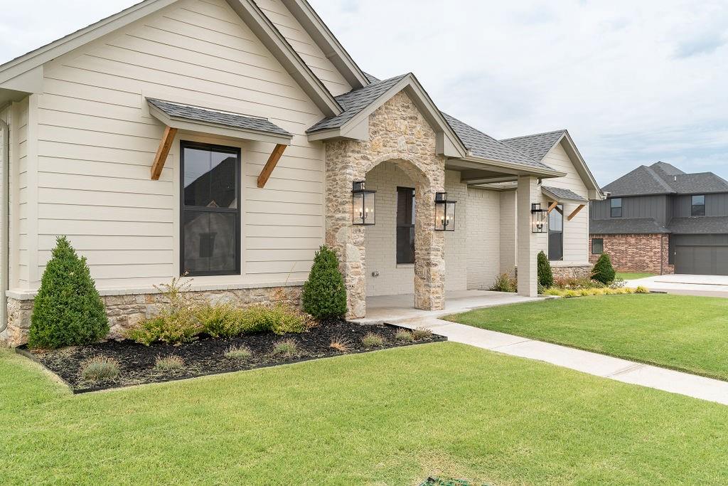 9224 NW 85th Street