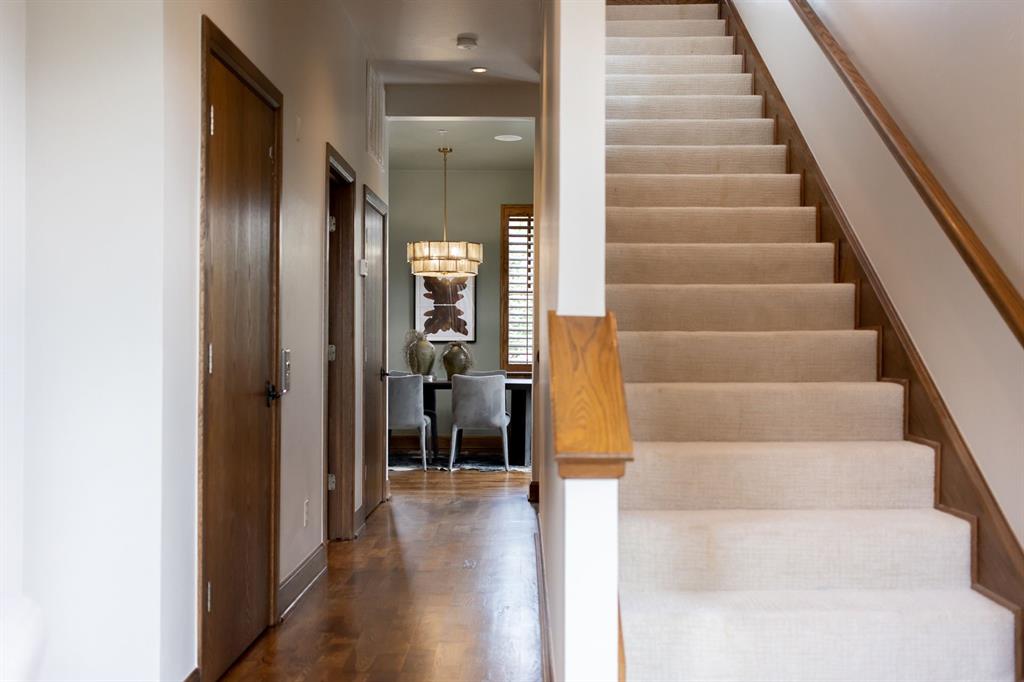 31 NE 3rd Street