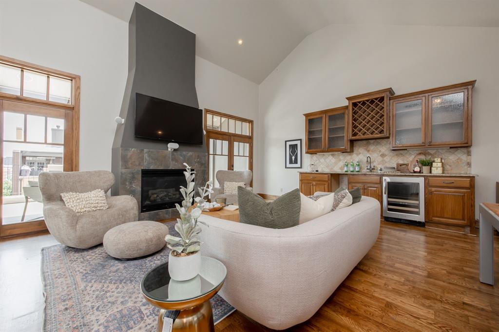 31 NE 3rd Street