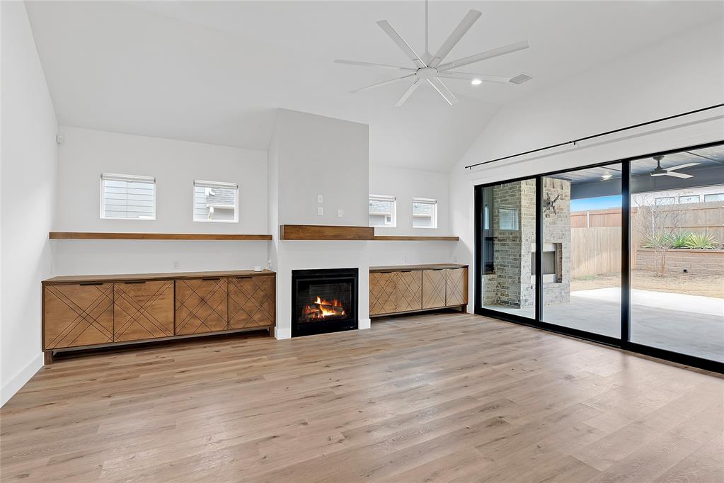 2117 Santa Monica Street
