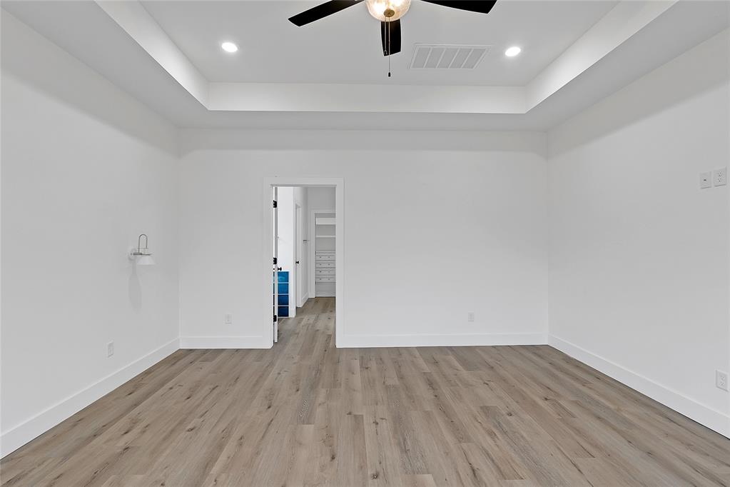 2117 Santa Monica Street