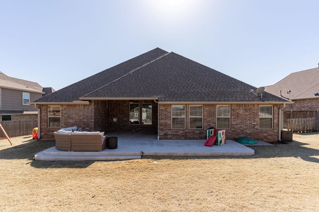 813 184th Court