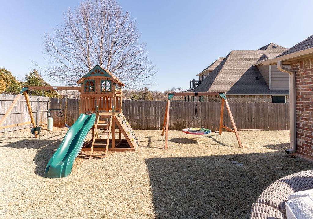 813 184th Court