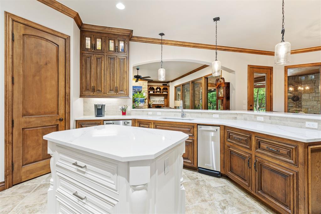 1605 Hidden Lake Drive