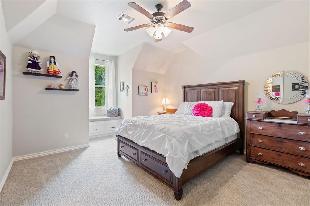 1605 Hidden Lake Drive