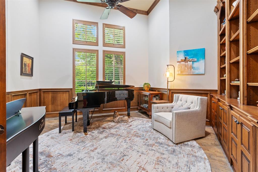 1605 Hidden Lake Drive