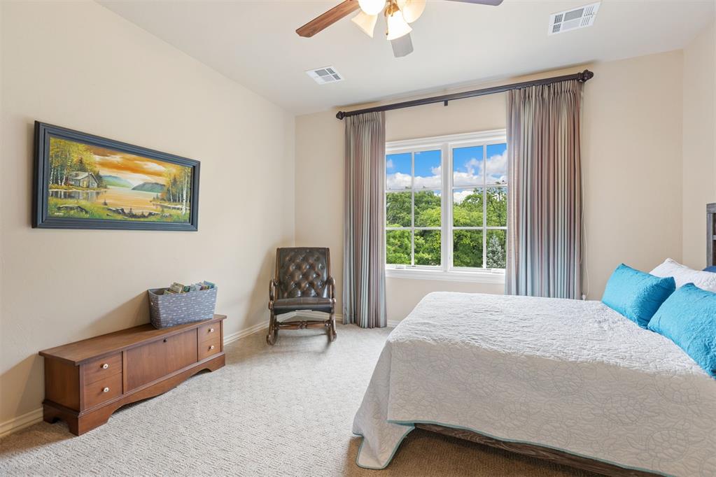 1605 Hidden Lake Drive