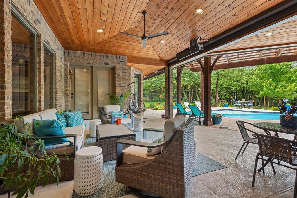 1605 Hidden Lake Drive