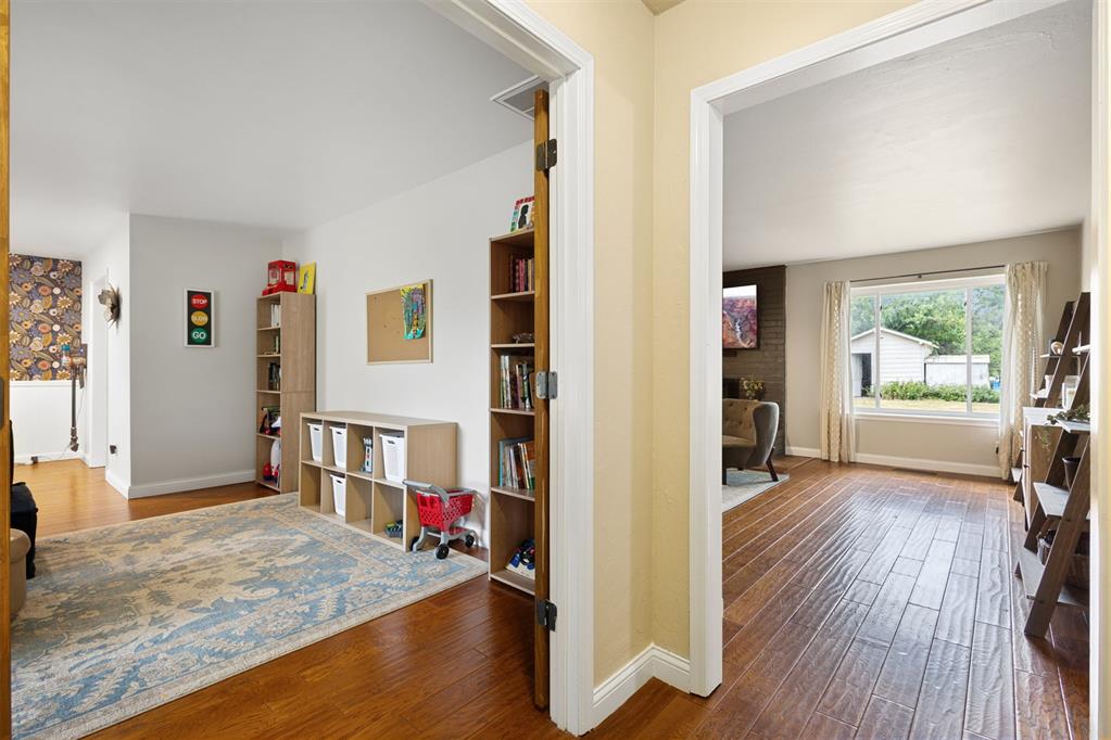 623 Greenbriar Avenue