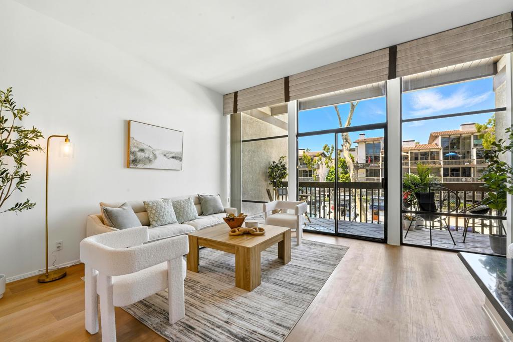 6229 MARINA PACIFICA DR N