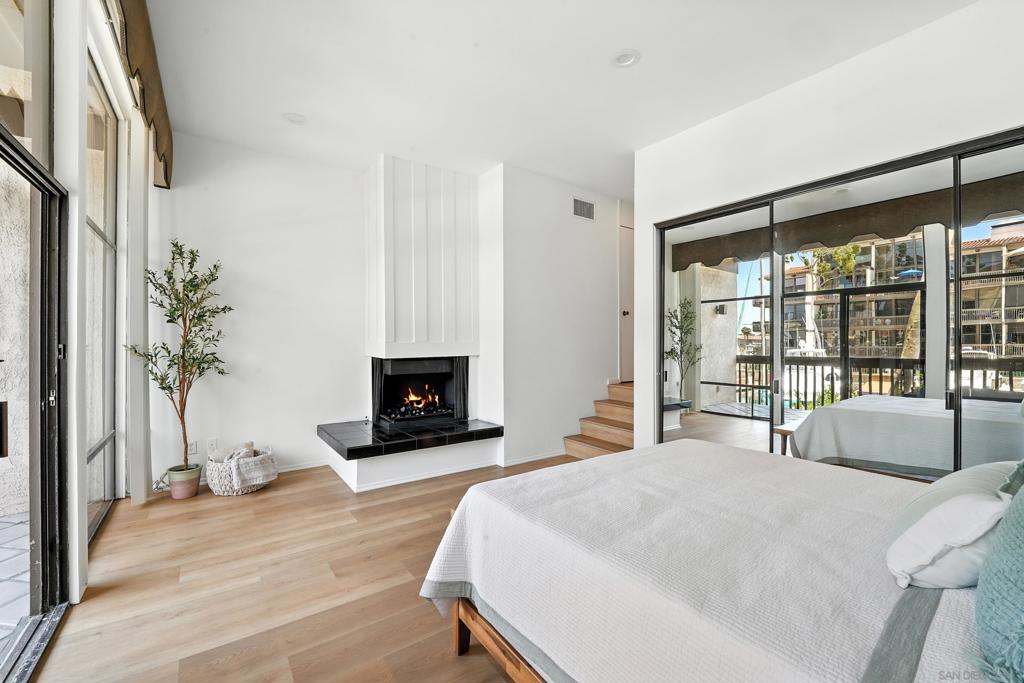 6229 MARINA PACIFICA DR N