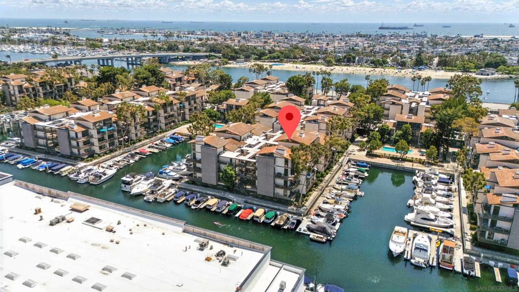 6229 MARINA PACIFICA DR N