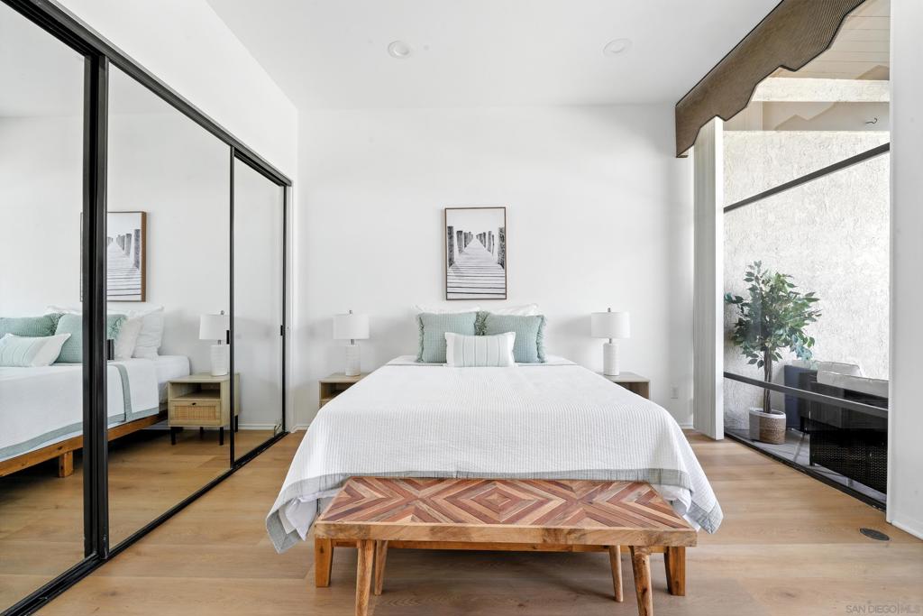 6229 MARINA PACIFICA DR N