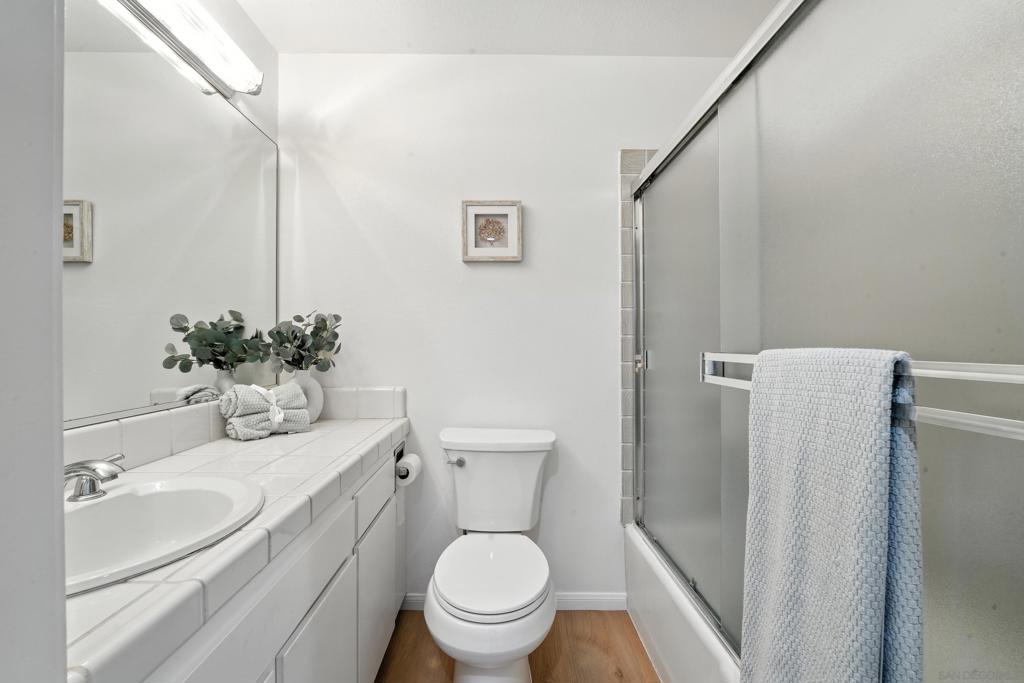 6229 MARINA PACIFICA DR N