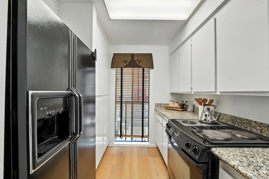 6229 MARINA PACIFICA DR N