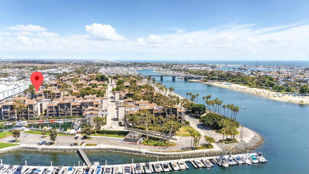 6229 MARINA PACIFICA DR N