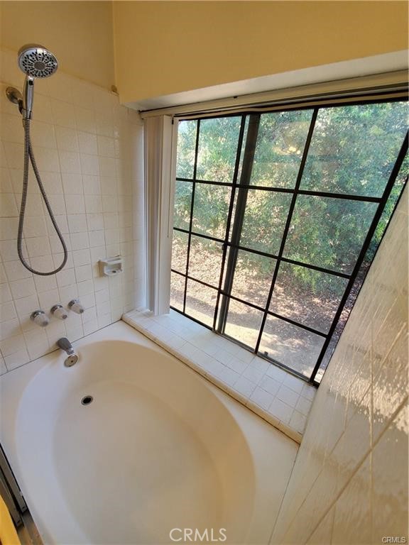 21705 Laurelrim Drive Unit: D