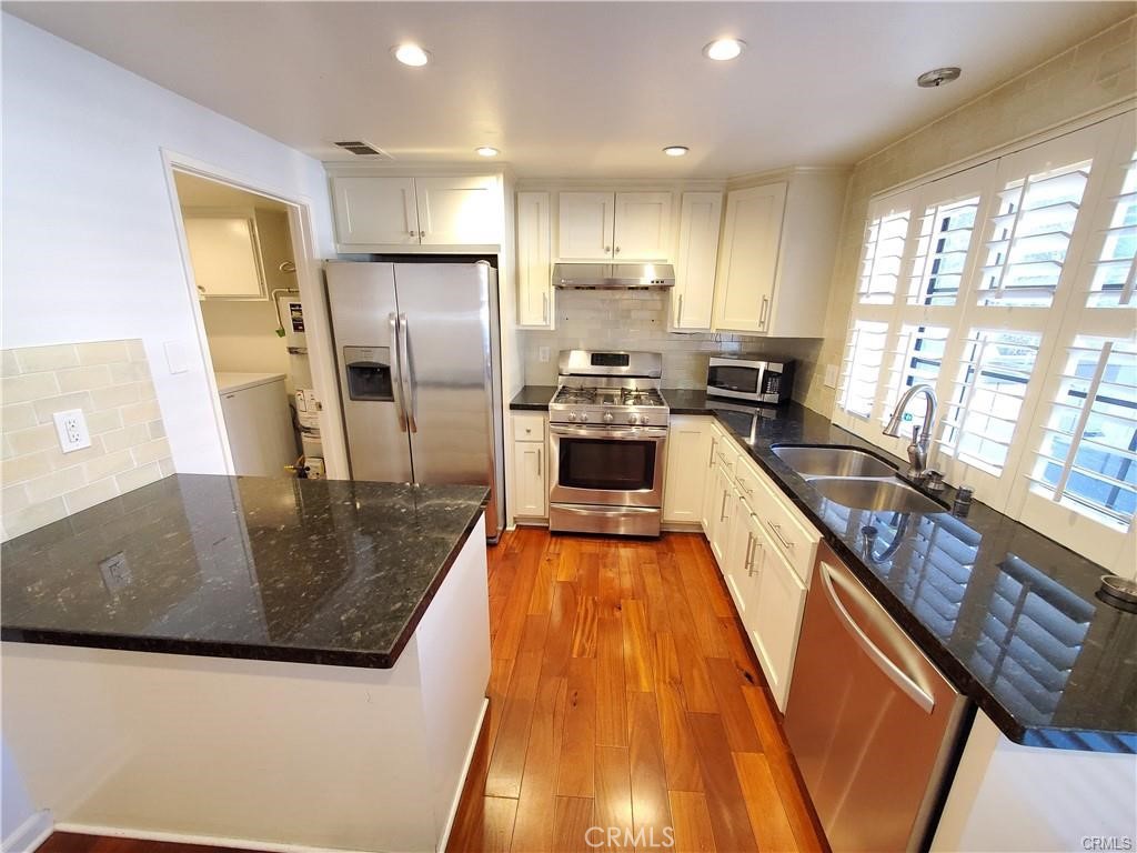 21705 Laurelrim Drive Unit: D