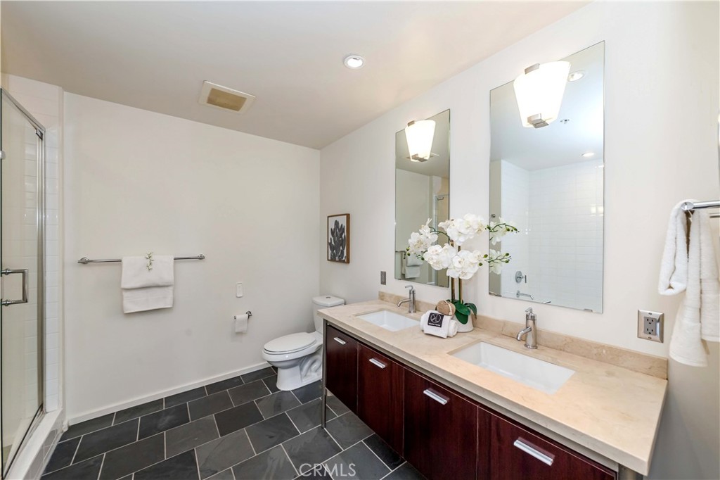1155 S Grand Avenue 1008