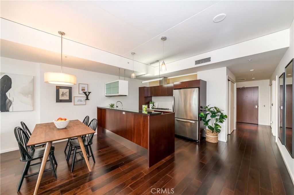 1155 S Grand Avenue 1008