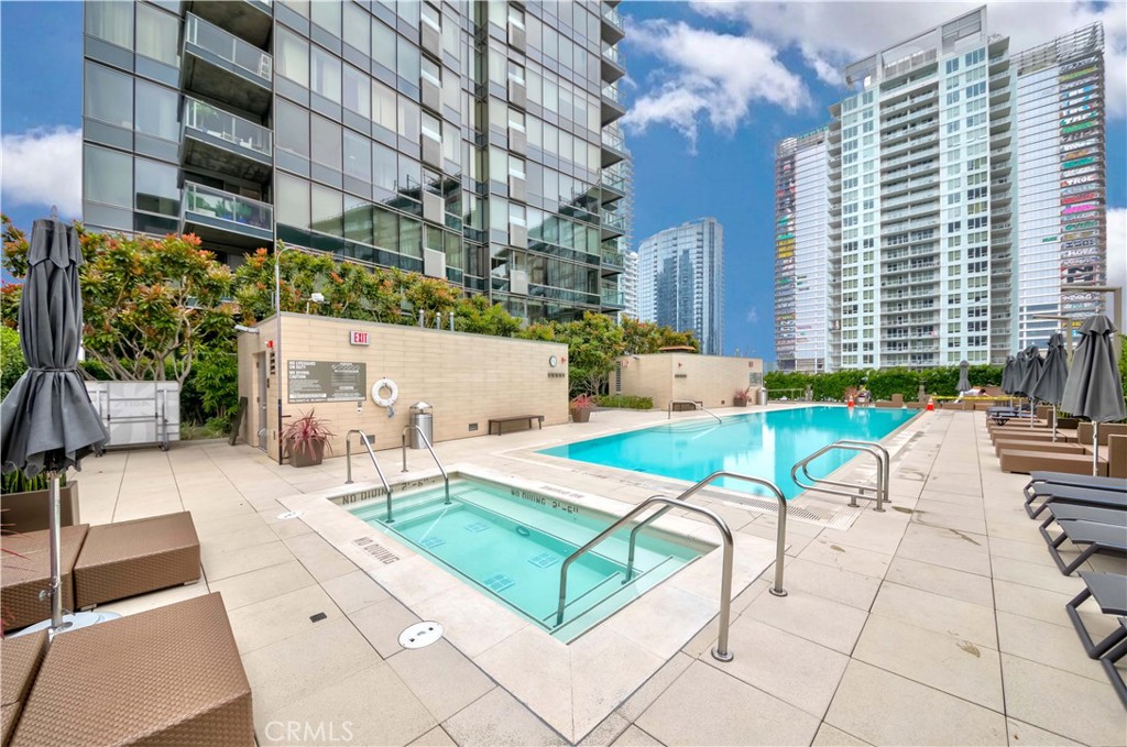1155 S Grand Avenue 1008