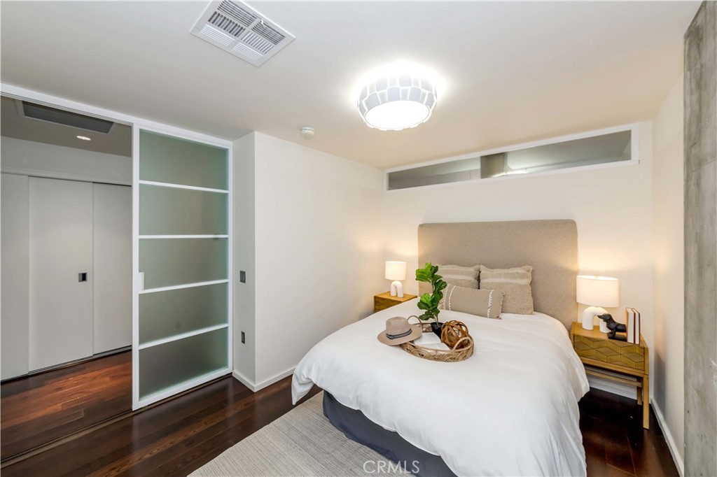 1155 S Grand Avenue 1008