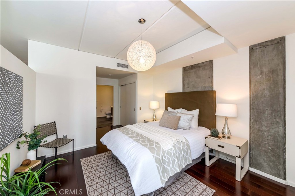 1155 S Grand Avenue 1008