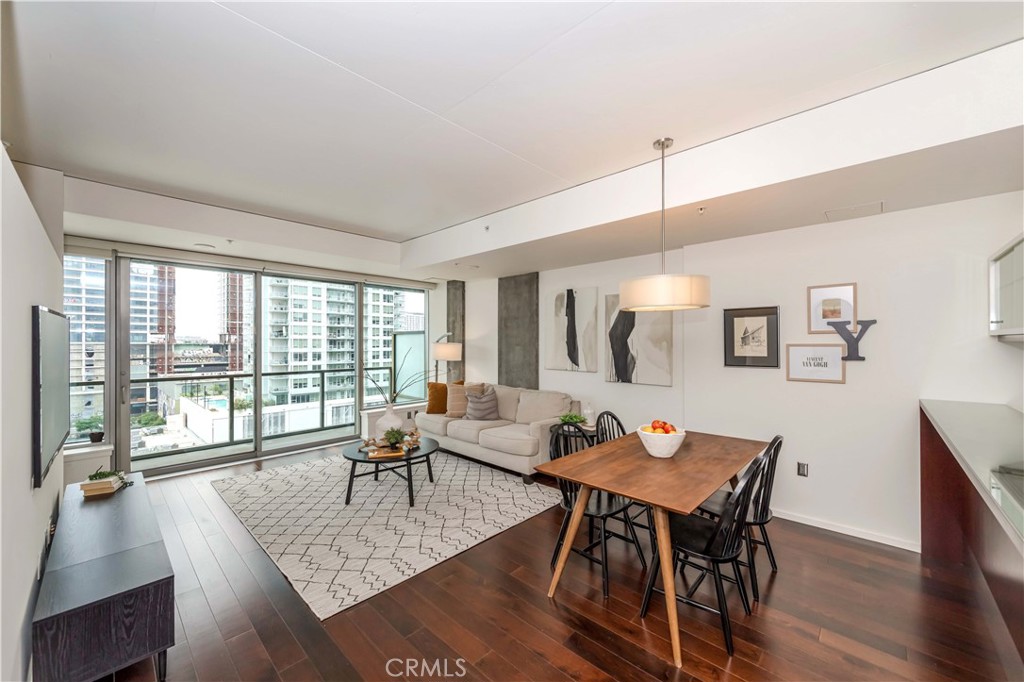 1155 S Grand Avenue 1008