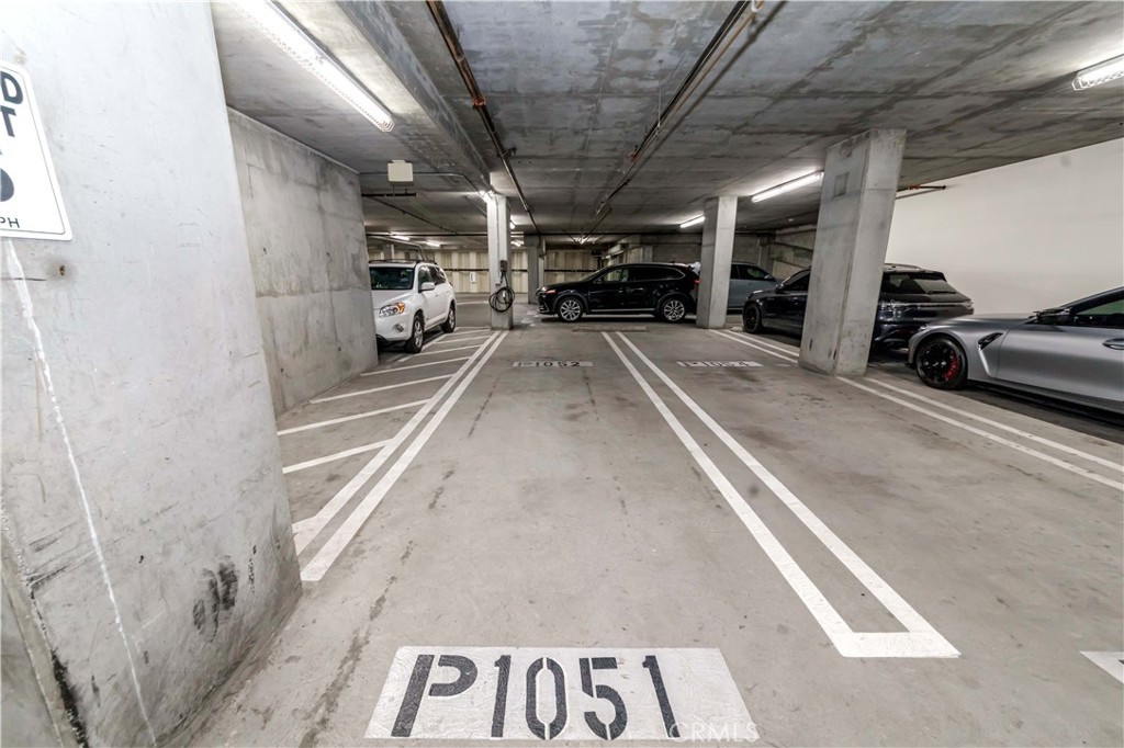 1155 S Grand Avenue 1008
