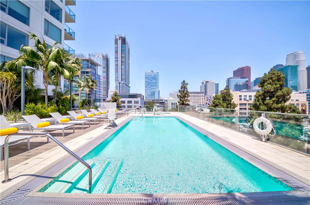 1050 S Grand Avenue 1505