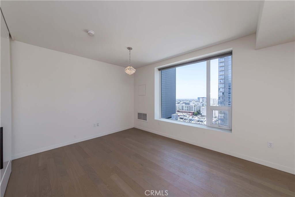 1050 S Grand Avenue 1505