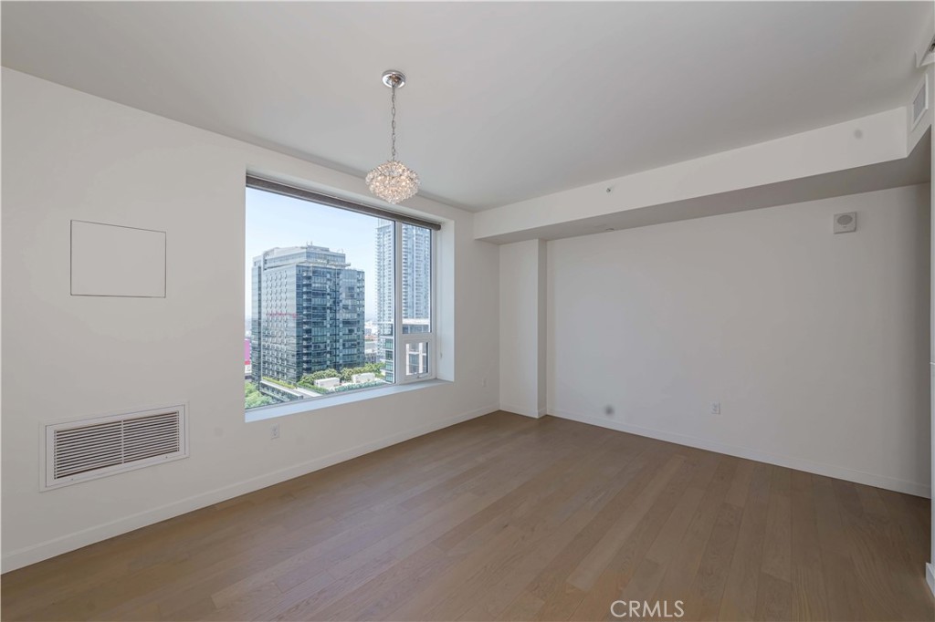 1050 S Grand Avenue 1505