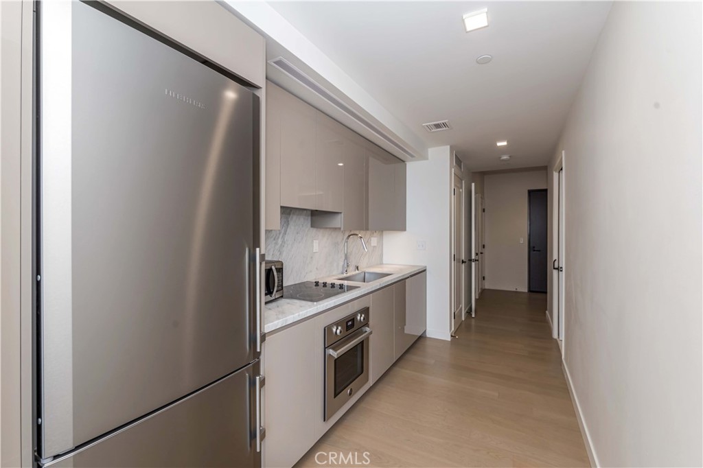 1050 S Grand Avenue 1505