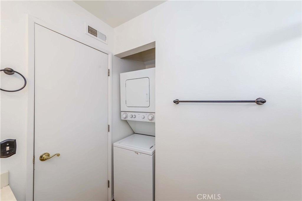 7777 Glendale Circle 374