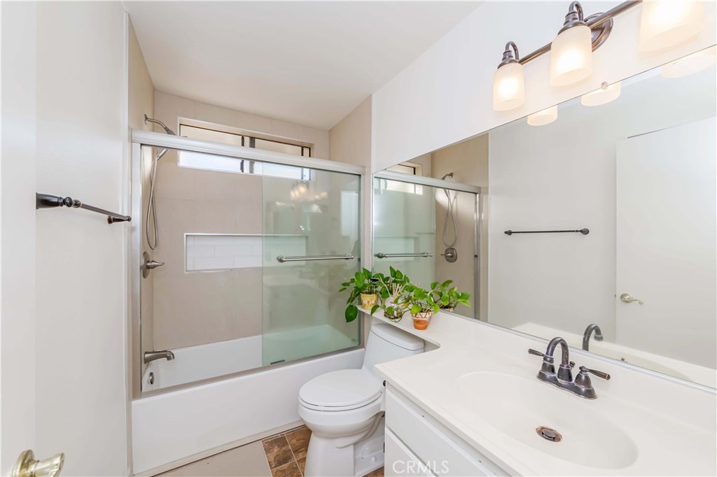 7777 Glendale Circle 374