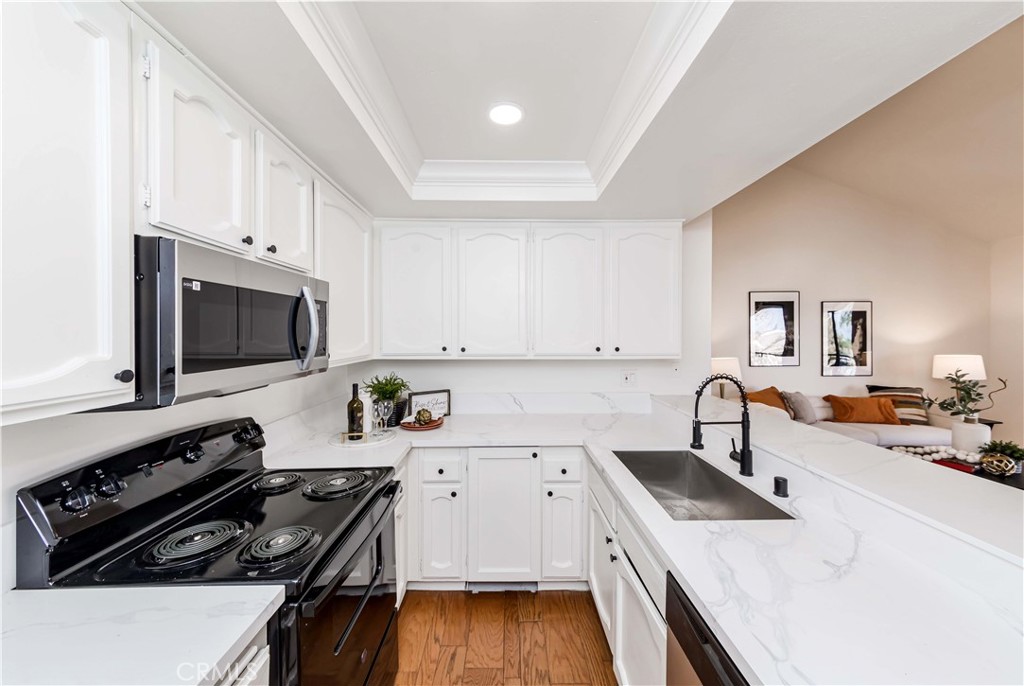 2301 Apricot Drive