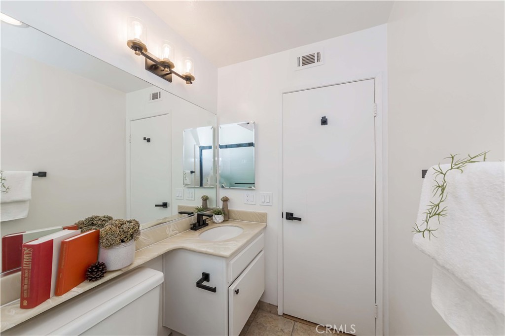 2301 Apricot Drive