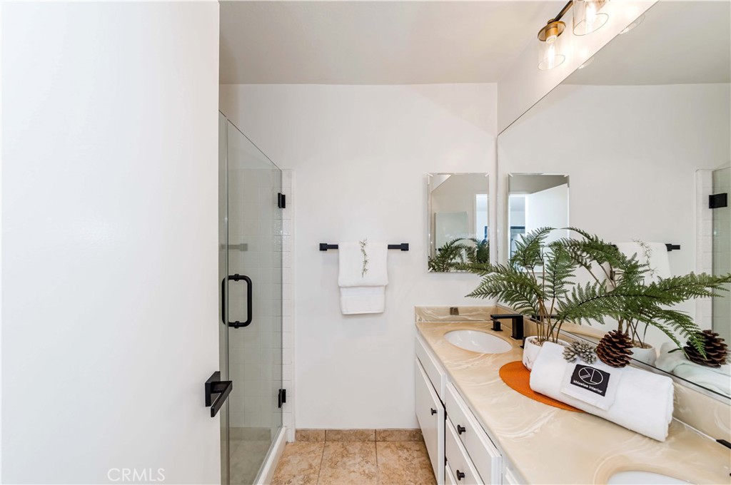 2301 Apricot Drive