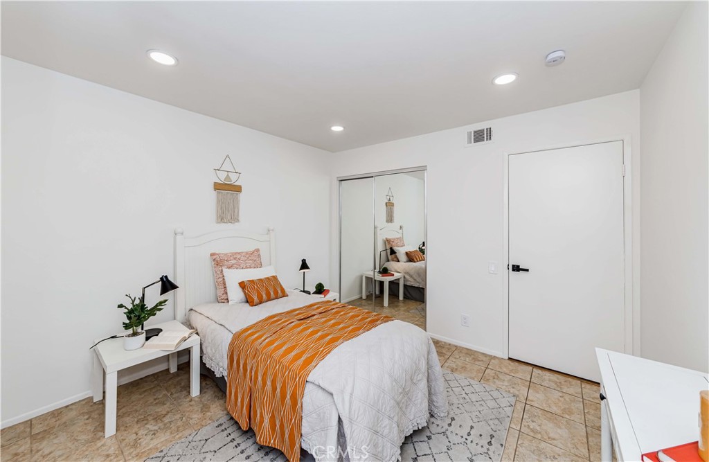 2301 Apricot Drive