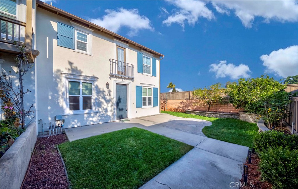 114 S Heartwood Way