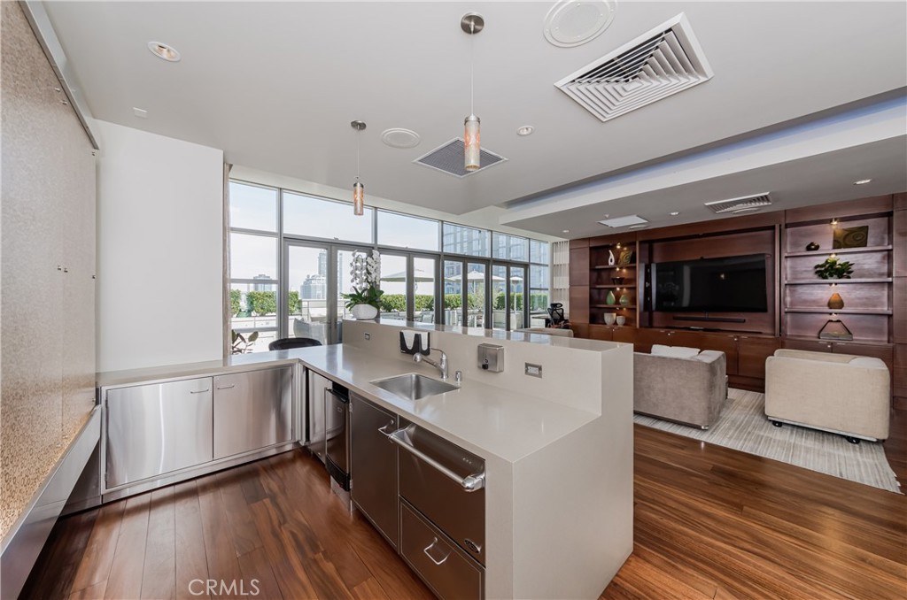 1155 S Grand Avenue 320