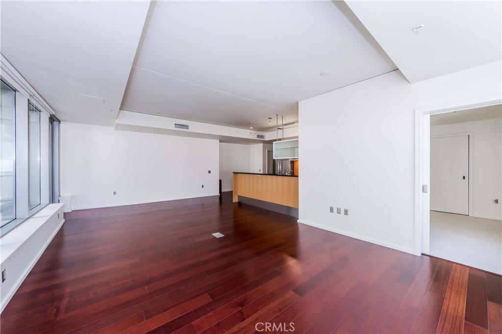 1155 S Grand Avenue 320