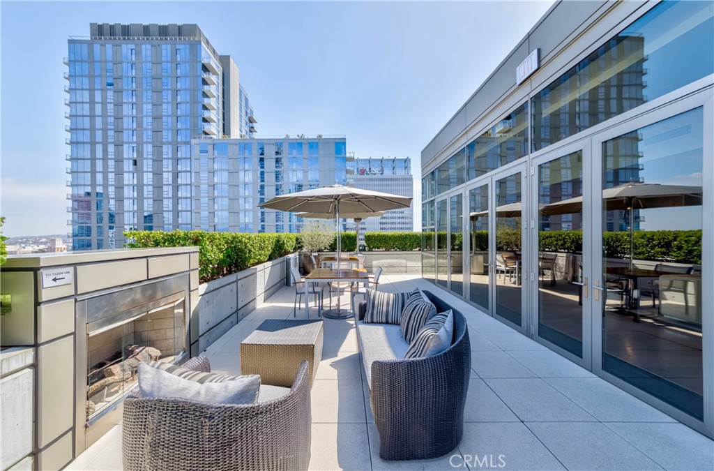 1155 S Grand Avenue 320