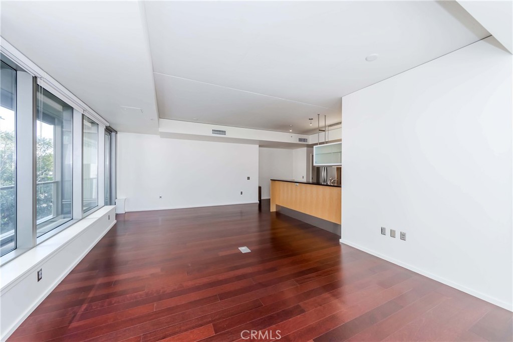 1155 S Grand Avenue 320