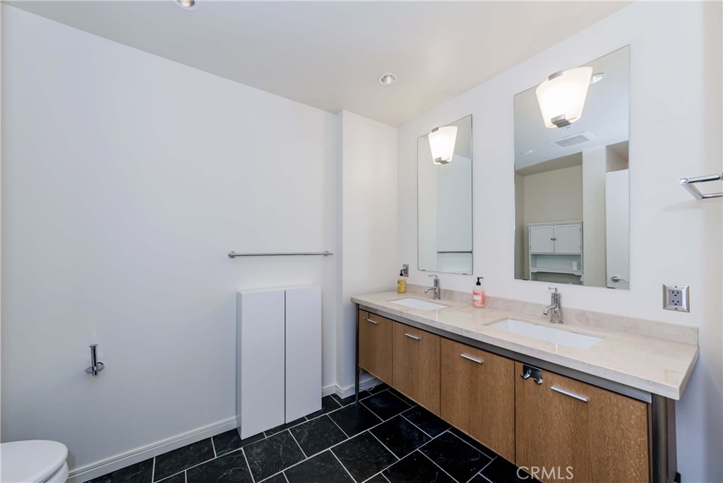 1155 S Grand Avenue 320