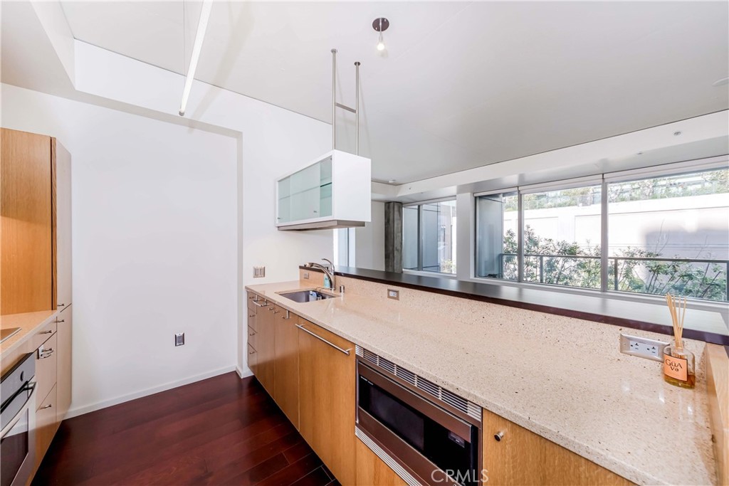 1155 S Grand Avenue 320