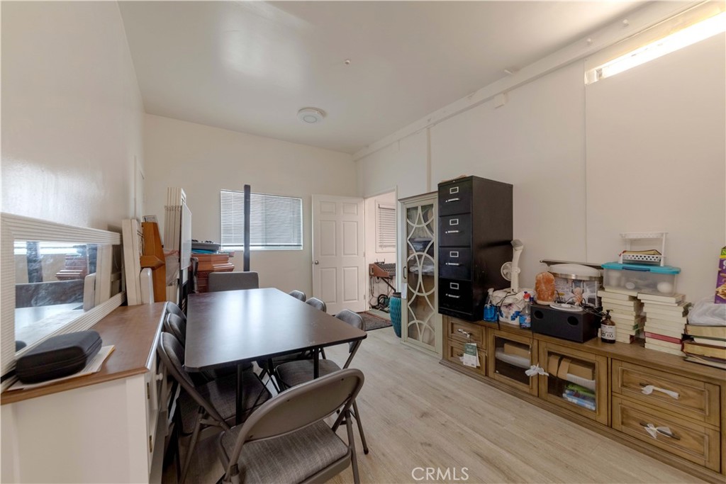 1025 S Catalina Street