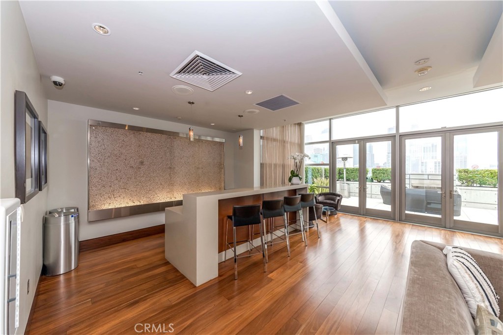 1155 S Grand Avenue 1008