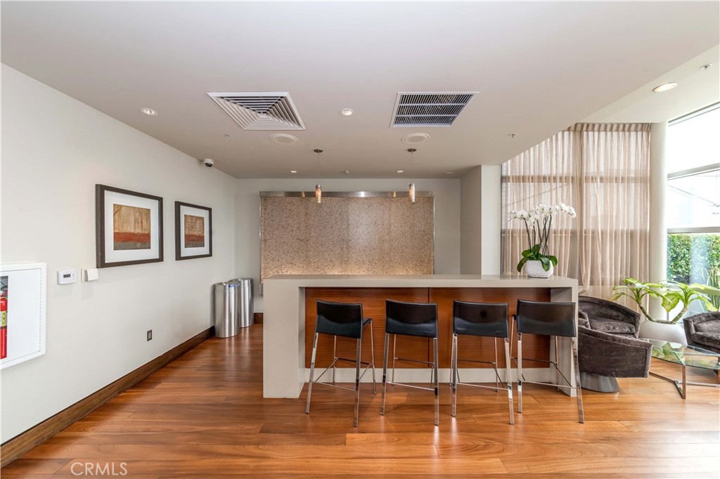 1155 S Grand Avenue 1008