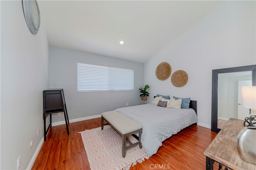 1755 Avenida Selva 60